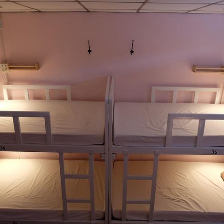 Tiny Hostel Bangkok Luaran gambar