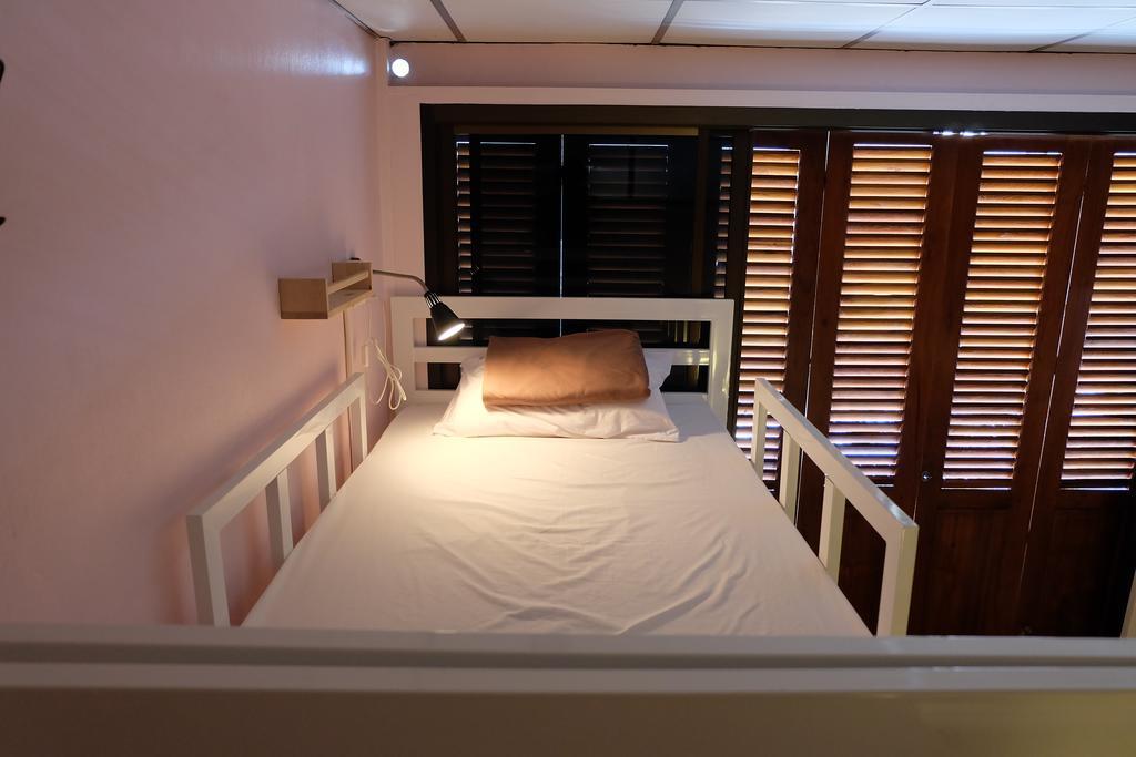 Tiny Hostel Bangkok Luaran gambar