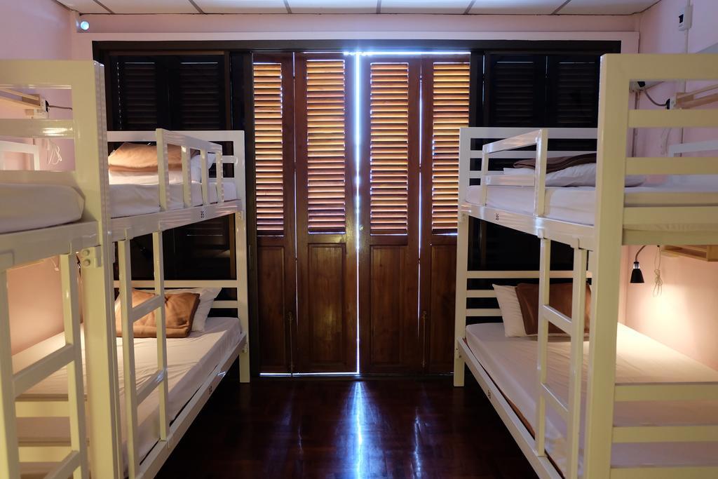 Tiny Hostel Bangkok Luaran gambar