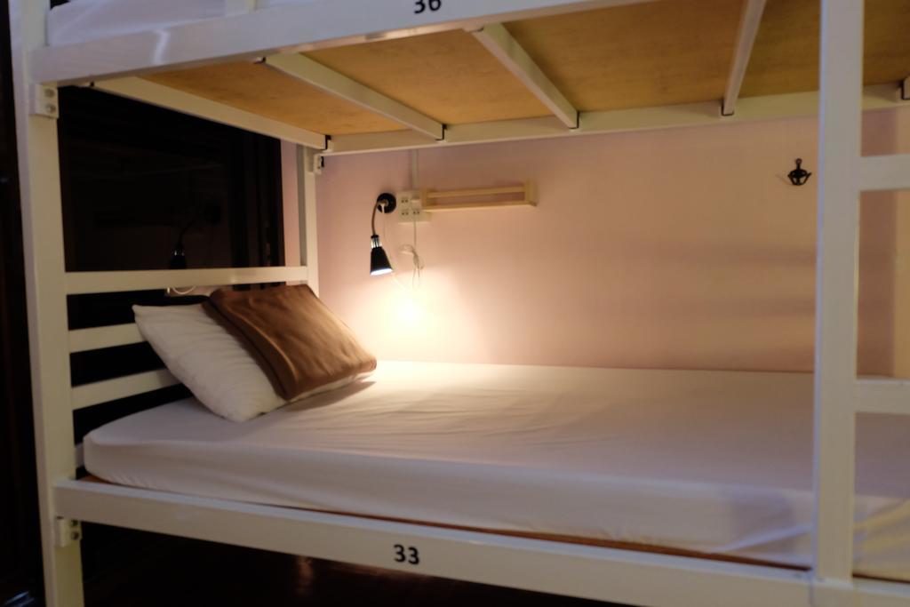 Tiny Hostel Bangkok Luaran gambar